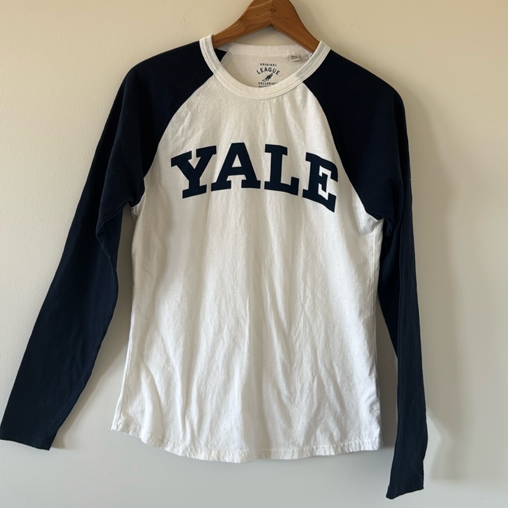 Yale Bulldogs Collegiate Outfitters Raglan Long Sleeve Baseball Tee Size‎ Small